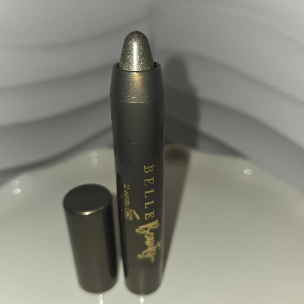 Belle Beauty So Shady Eyeshadow Stick In Green Tea - New Never Used